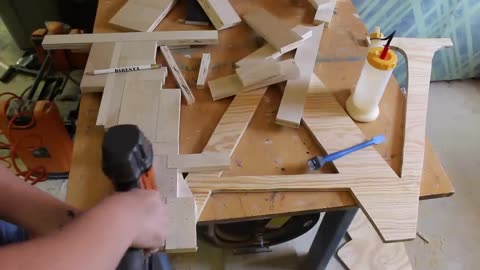 Transform Scrap Wood into a Creative and Practical DIY Project
