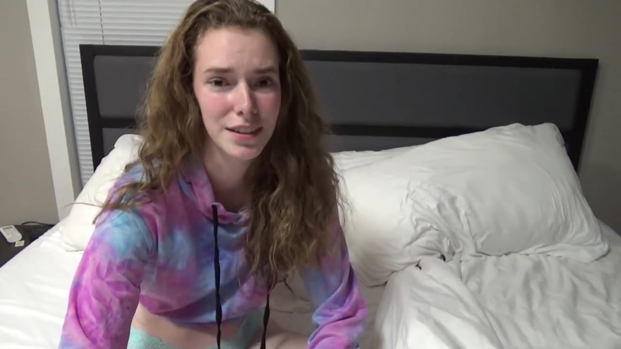 18yo Kacie - 20 Questions