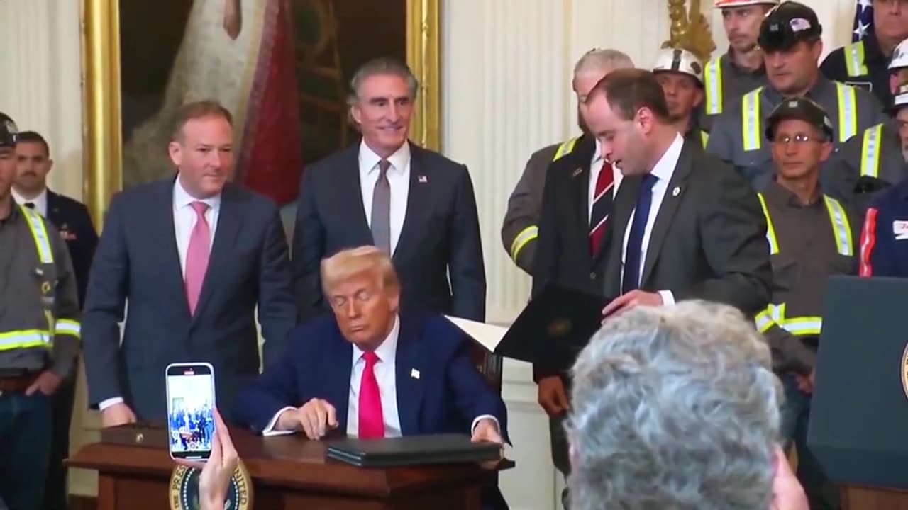 BEAUTIFUL CLEAN COAL IS BACK!!!😎🇺🇸