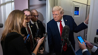 Trump muestra con gestos cómo avanzan las negociaciones sobre el conflicto ucraniano