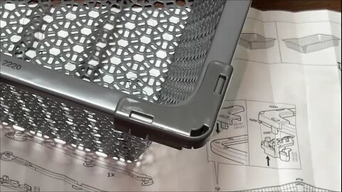 How to Install Ikea KOMPLEMENT Mesh basket Stopping Clips