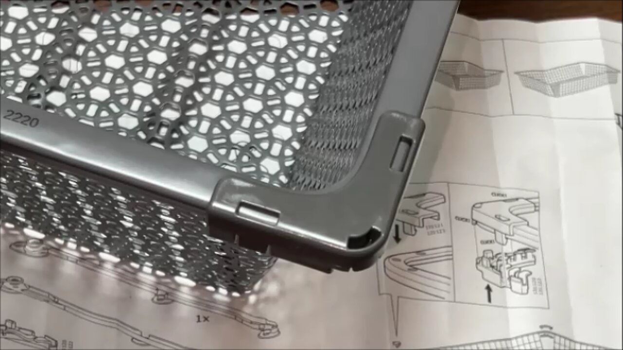 How to Install Ikea KOMPLEMENT Mesh basket Stopping Clips