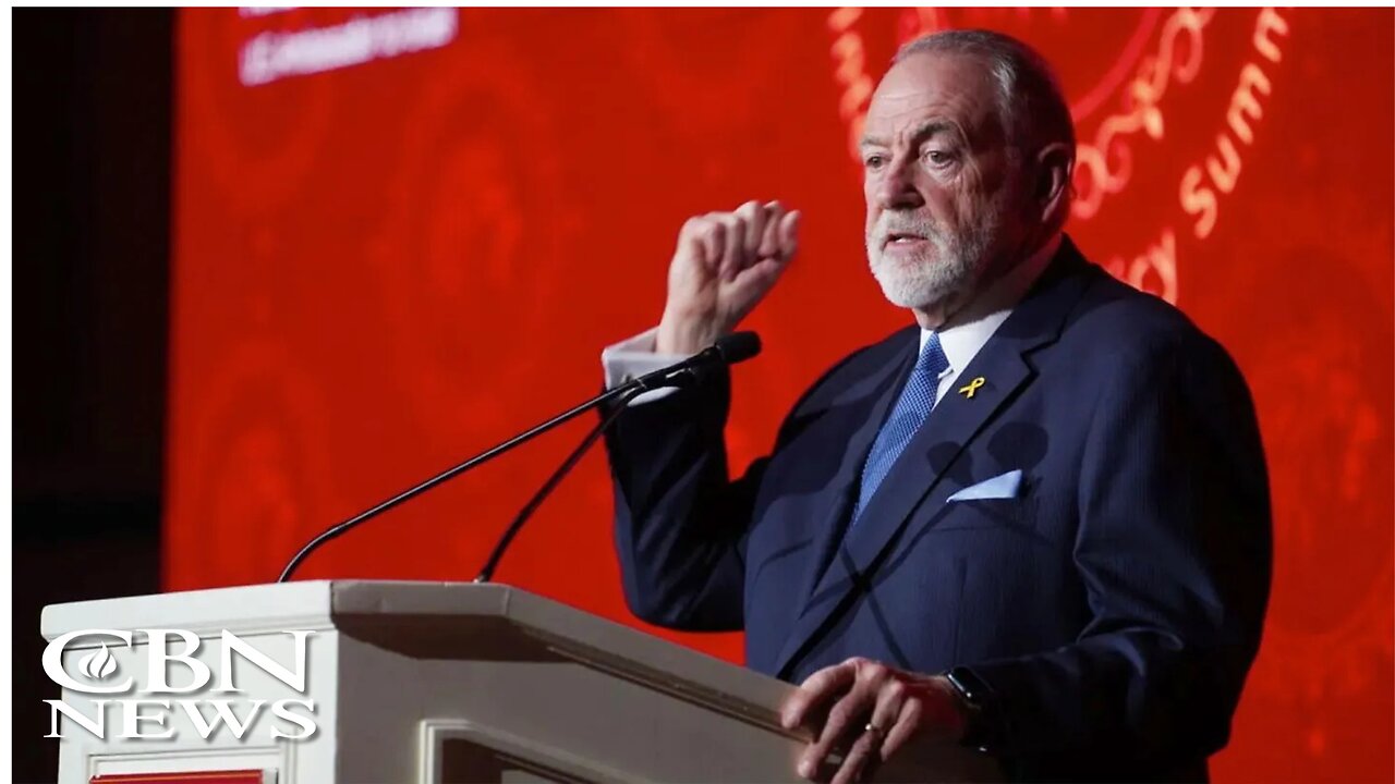 Huckabee: If Iran Talks Fail, Trump Won't Be Dragged Into War, 'He'll Lead It' | CBN NewsWatch 4/29/25