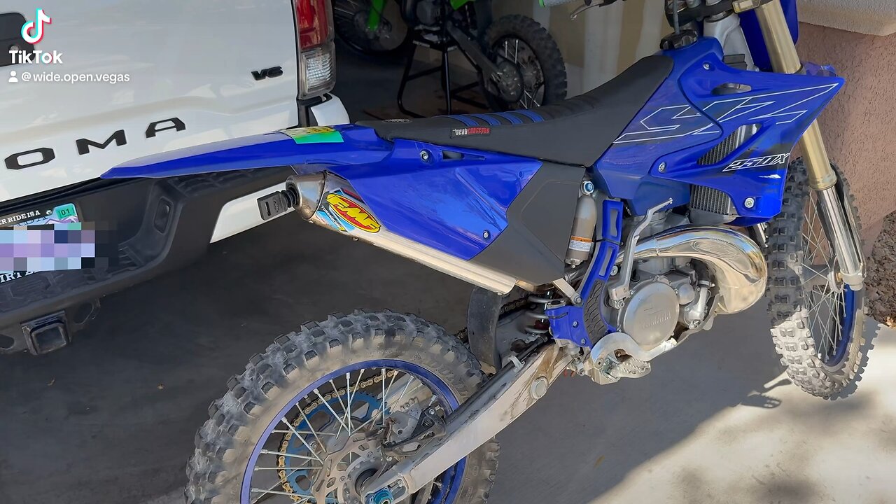 YZ 250x cold start up