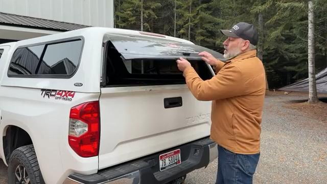 The ULTIMATE Winter Emergency Car Kit