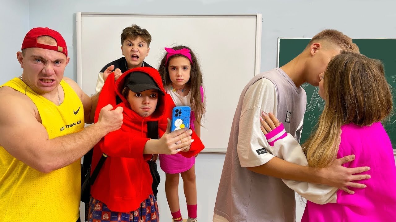 😎 Strange New Guy on Campus! Did Puzzle & Angie KISS?! 💋 | KiKiDo English Ep. 17