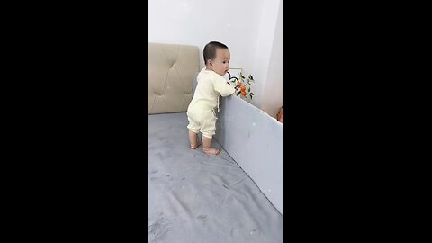 Soft foam bed rail, providing absolute safety protection for your little one