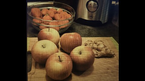STRAWBERRY, APPLE AND GINGER EXTRACT.