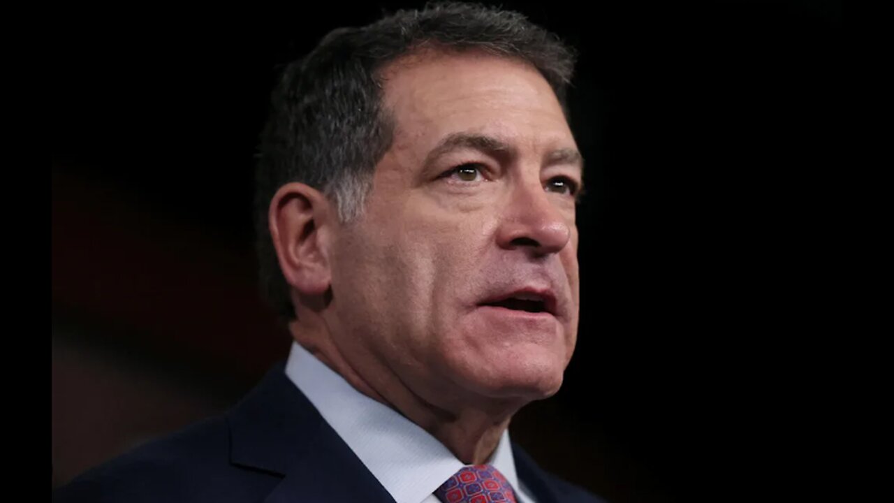 RINO Sen. Shocks GOP by Announcing Retirement After Trump Feud