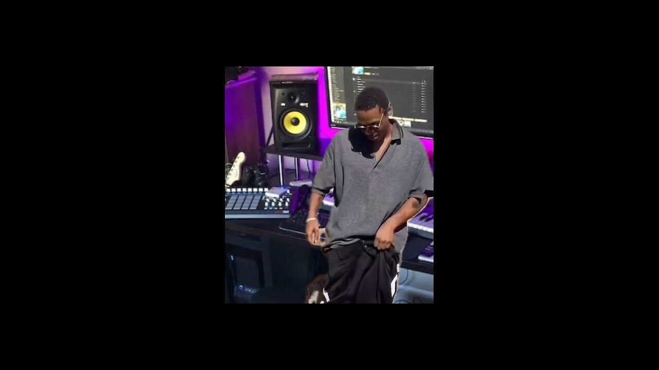 Bro feeling the music meme video ðŸ˜