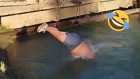 TRY NOT TO LAUGH - Best Funny Videos compilation - Fails & Funny Moments - P3 - Funny 4D