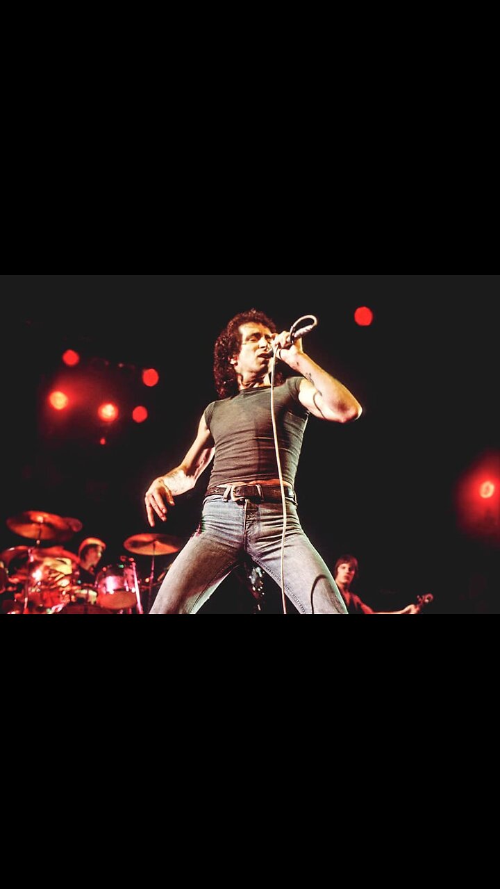 Sin City ~ AC/DC ( Live )