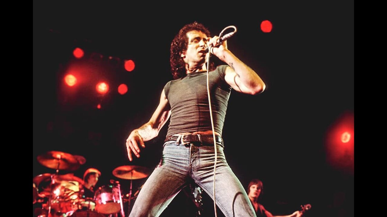 Sin City ~ AC/DC ( Live )