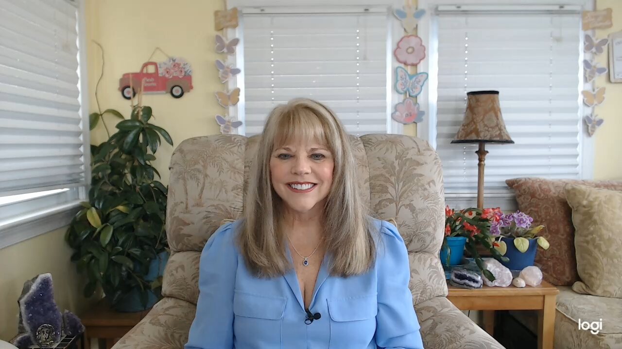 Sagittarius Psychic Tarot Reading for May 2025 by Pam Georgel