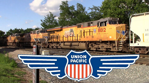 NS 7503 with UP power trailing leads NS 174 through Elsmere KY