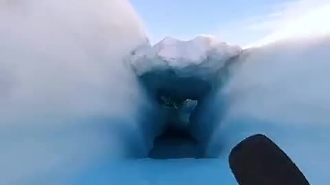 Glacier kayaking!