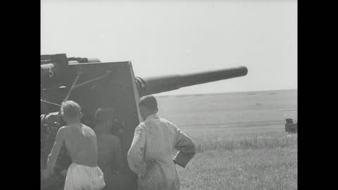 88mm_flak_gun_firing_as_field_artillery