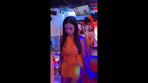 Asians beautiful girl dancing for customers. #001