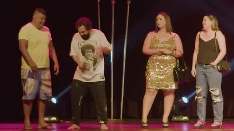Stand UP humor Murilo Couto Brazilian