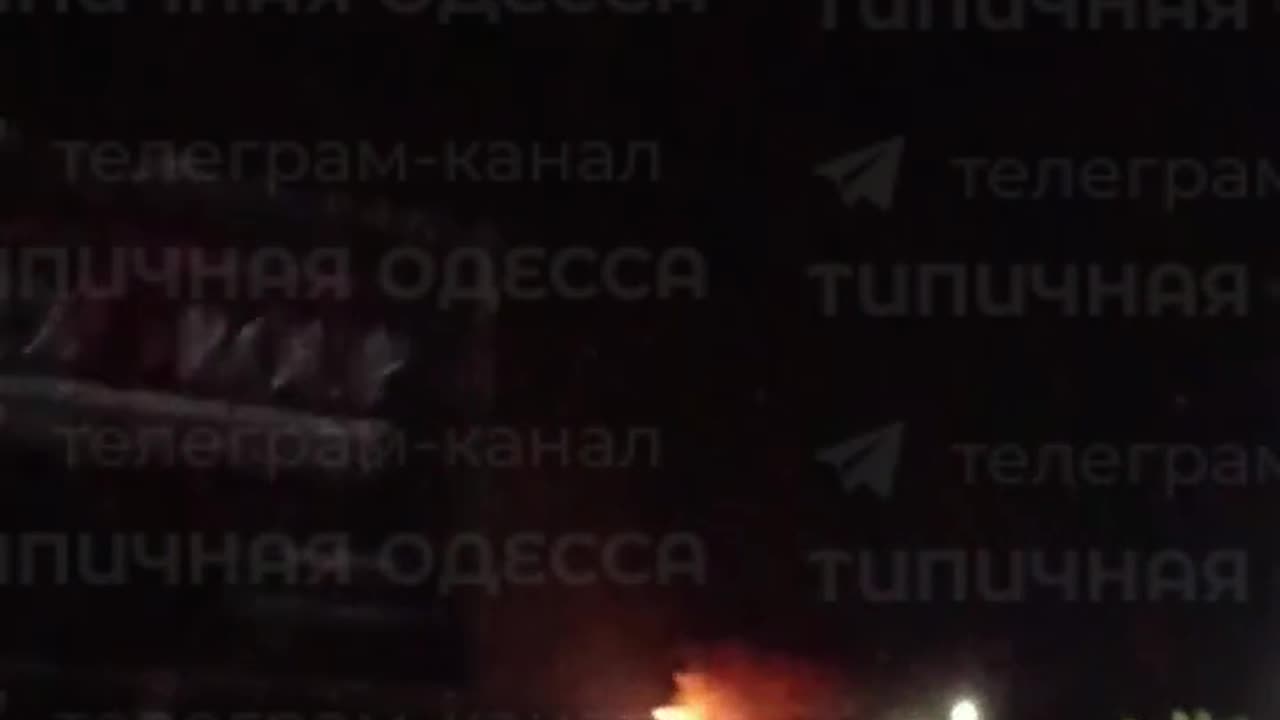 πΊπ¦π₯ Ukrainian channels claim that an air defense system was hit in Odessa