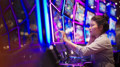 Keuntungan Bermain di Situs Slot Online Dibandingkan Mesin Slot Konvensional