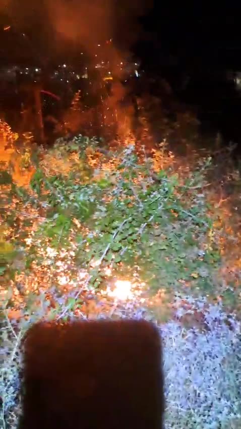 Zjarri pranë nënstacionit elektrik në Gjirokastër, parandalohen dëme në linjën elektrike