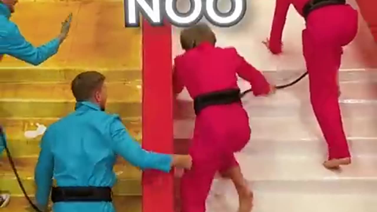 Slippery vs Sticky Stairs