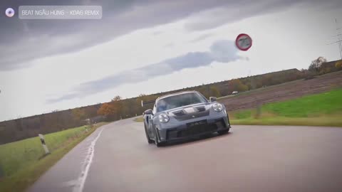 Deep Canvas – painting emotion with tone.