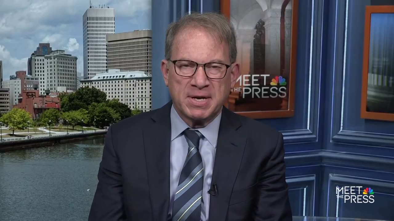 Atlantic editor: Chat shows Vance believes Trump 'doesn't even understand what he's doing'