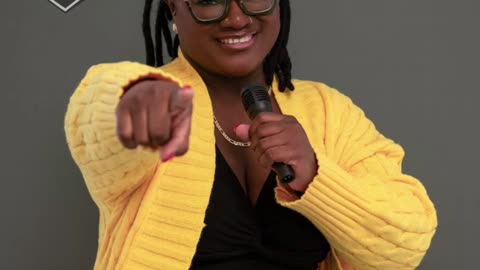 How Skydiving Got @stefunny_denise Into Comedy