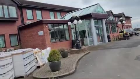 Hotel loses its treason contract