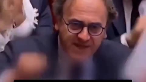 Angelo Bonelli daje premier Meloni nauczkę za jej hipokryzję wobec Palestyny