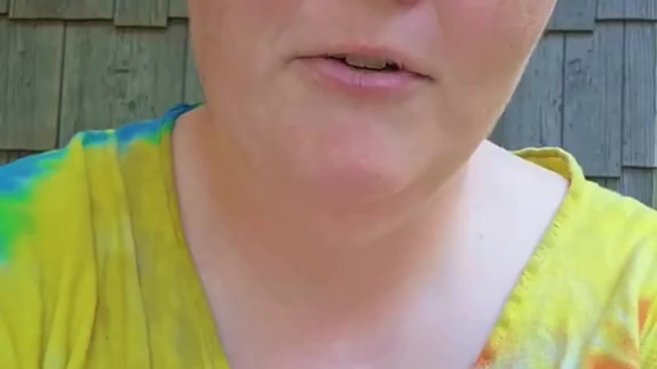 Liberal complaining of a Christian therapist 😂
