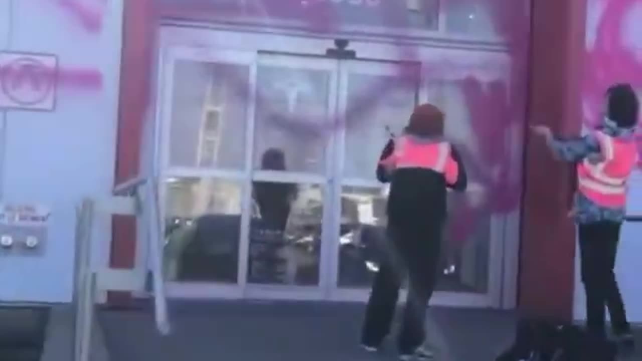 Canadians getting in on vandalizing Tesla showroom