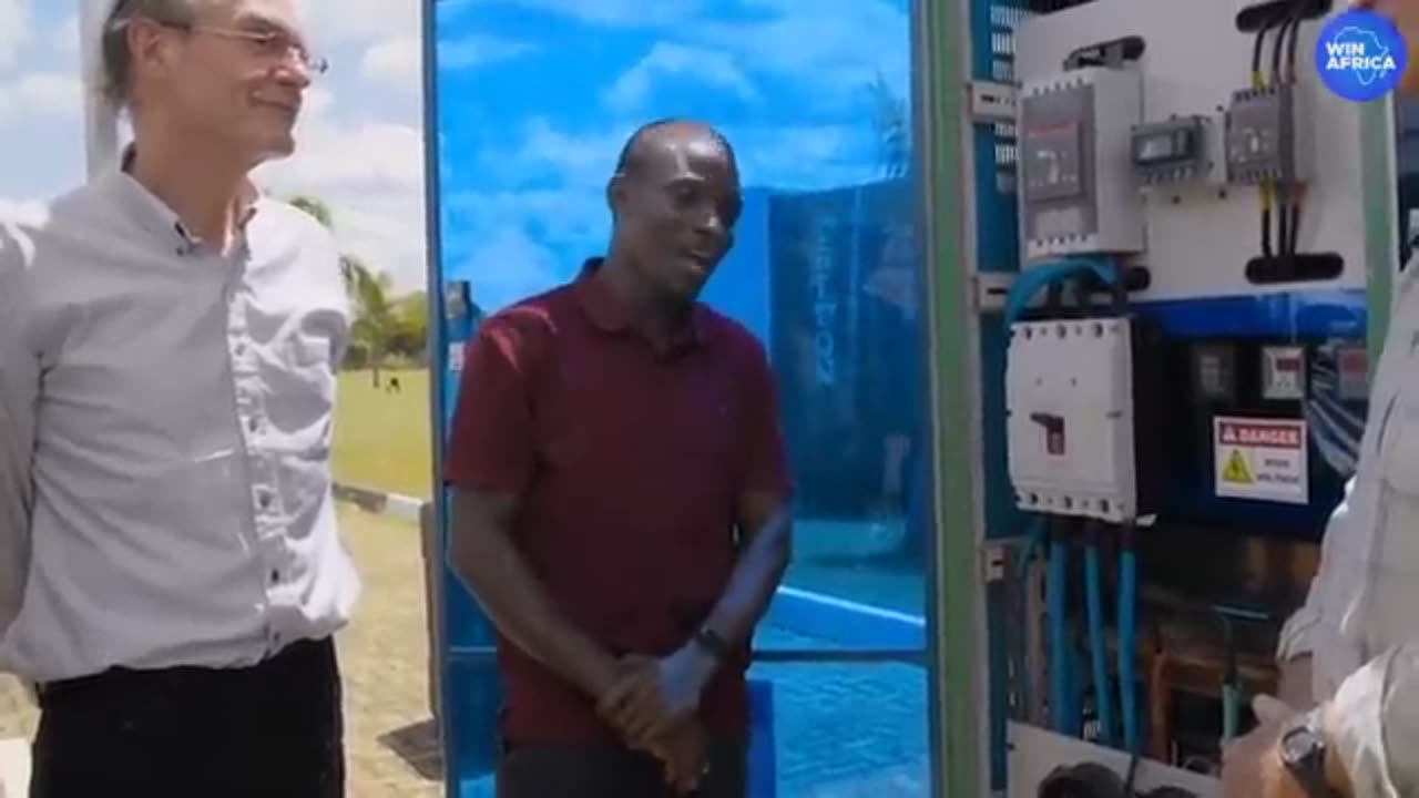 WHERE IS FREE ENERGY INVENTER MAXWELL ?