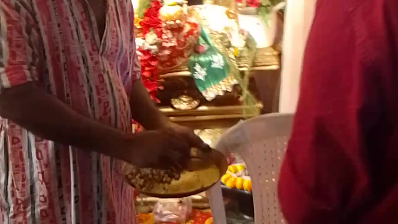 Ganesh Puja in the Market