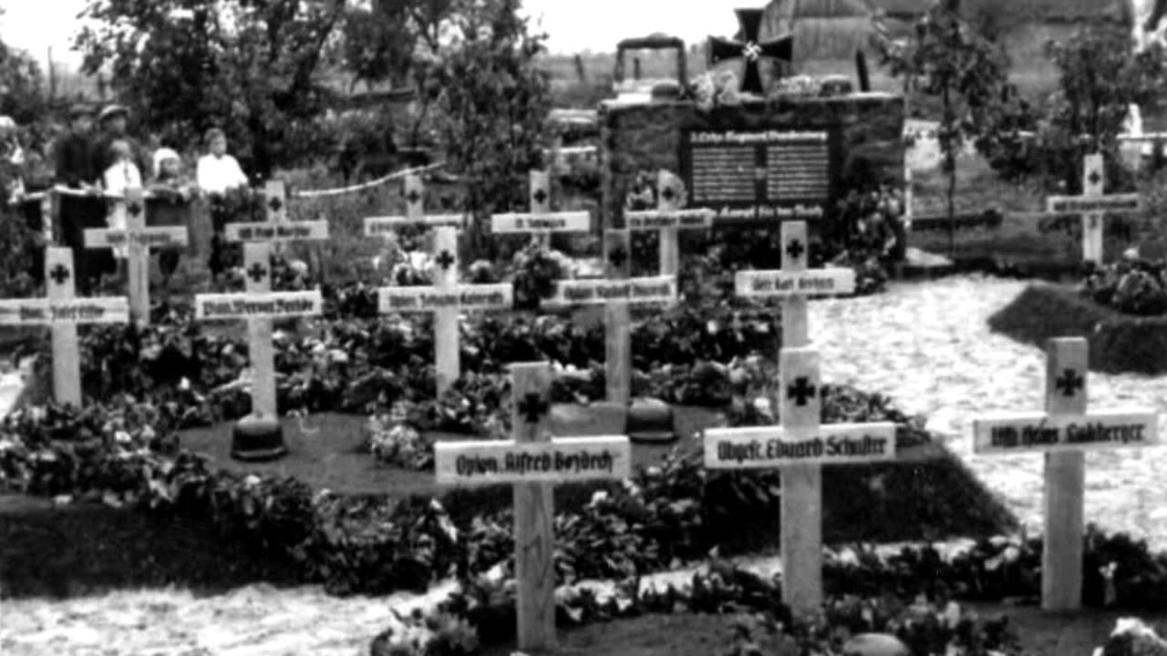 Unpublished German Photographs of the War in Russia 04