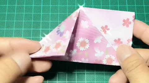 Fun Folding Crafts for Holidays