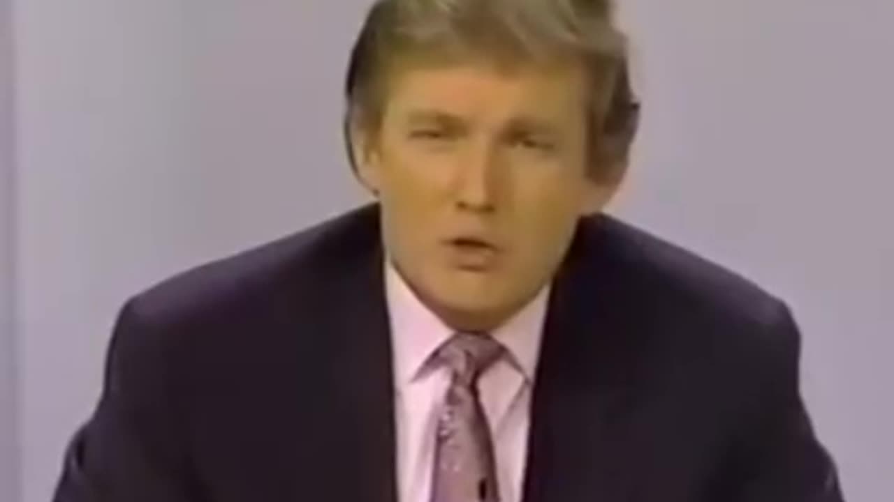 Trump has never changed - Trump on R Reagan