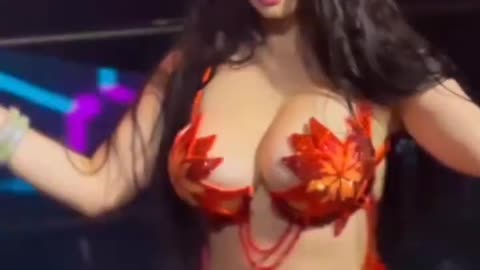 Hot belly dance 🌹🌹🌹🌹🌹