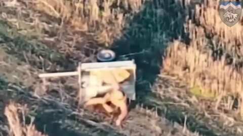 🎯🛡️ Ukraine Russia War | Russian Soldier Strategizes to Evade Explosive Drone | RCF