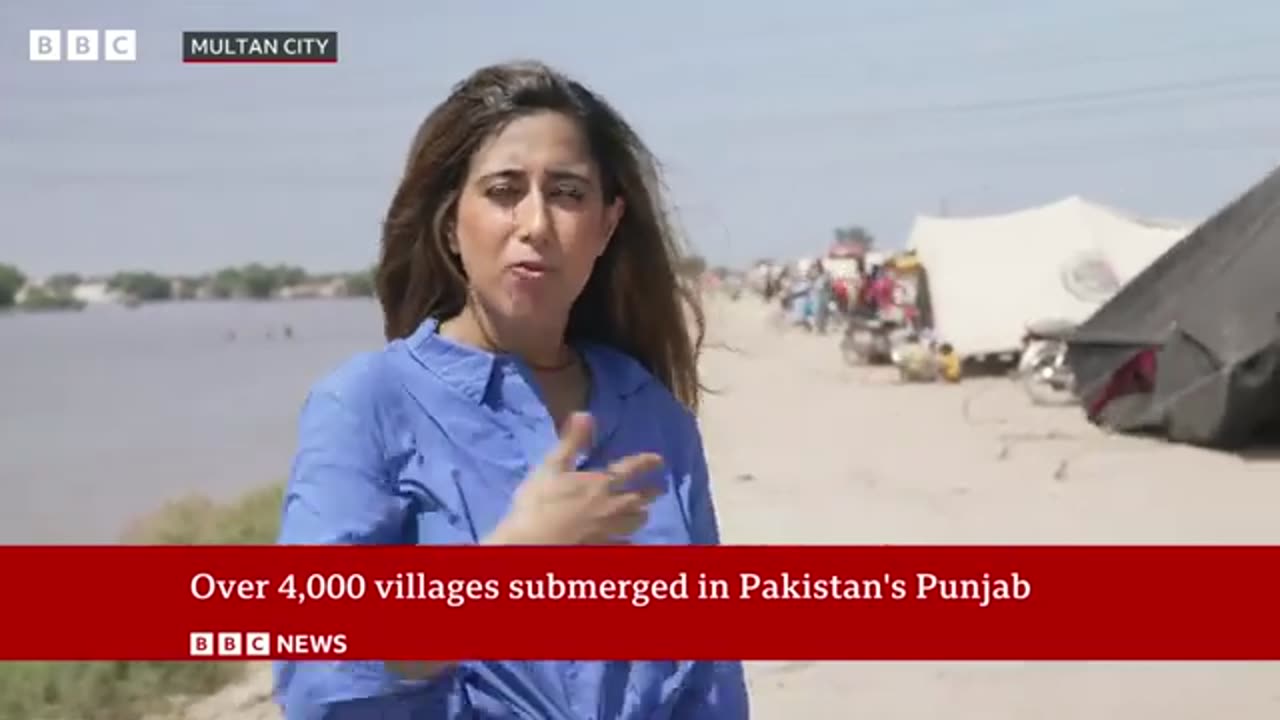 Pakistan floods: Rescuers of growing flood emergency