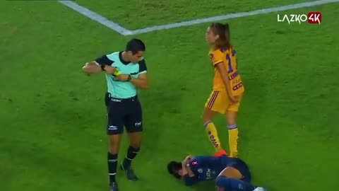 Brutal Fouls & Dirty Plays in Woment Football