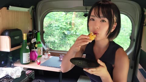 Overworked and Exhausted, She Drinks Sake Alone in Her Car – Solo Overnight Stay Gone Strange