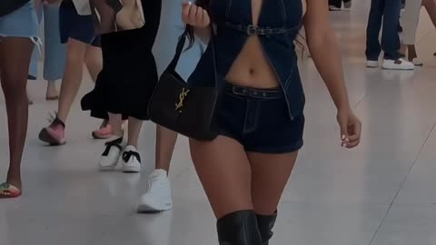 The Ultimate Guide to Summer Denim: Secrets for Effortless Style