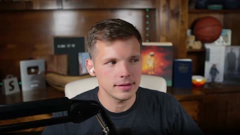 I Asked 5 AI Tools to Make Me Rich… The Results Will Shock You 💸🤖