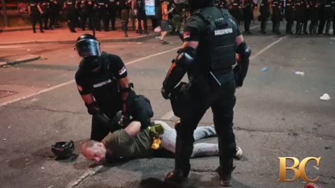 Serbian police arrest dozens in clashes with antigovernment protesters