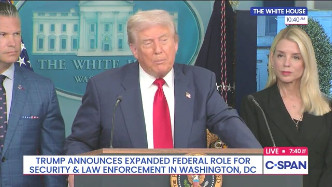 Trump To DC Press: 'You Tend To Be Liberal…But You Don't Want To Get Mugged, Raped, Shot, Or Killed'