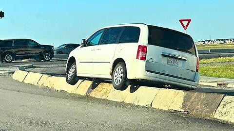 Ultimate Fails & Crashes You Won’t Believe!"