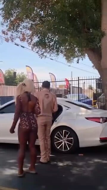 Young man helps young ladies stay hydrated in this heat. 💦🥵